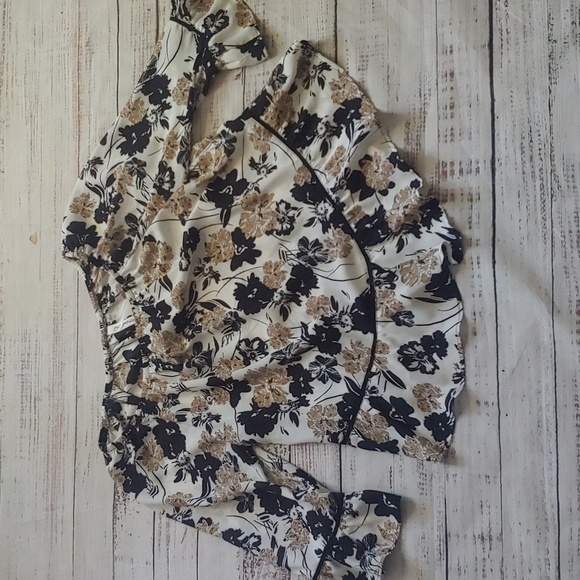💎 NY COLLECTION OFF THE SHOULDER FLORAL TOP - Picture 1 of 7